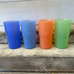 Tupperware | Set of 4 Vintage Stackable 12oz Tumblers